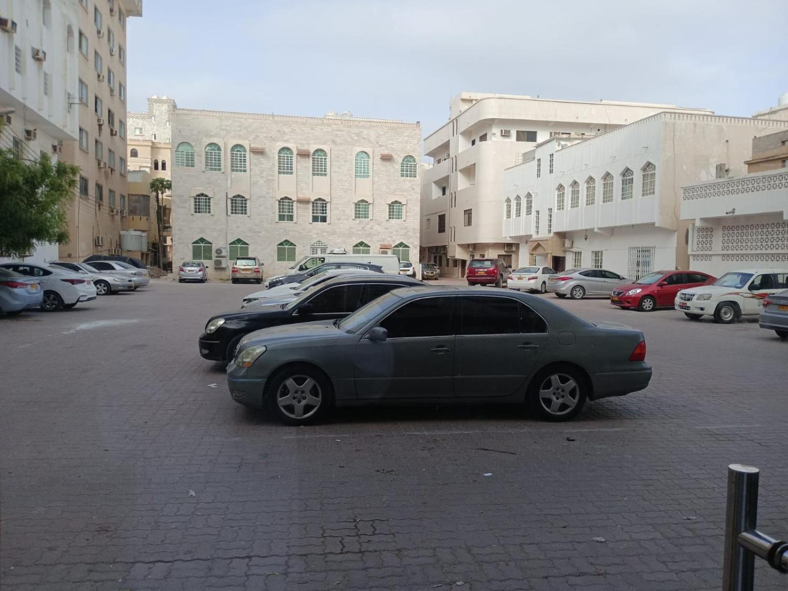 Salalah-Al shwamekh suites Bagian luar foto